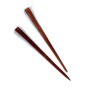 Baguettes en bois personnalisées pour les cadeaux de mariage, design naturel, taille personnalisée - Product Image 4