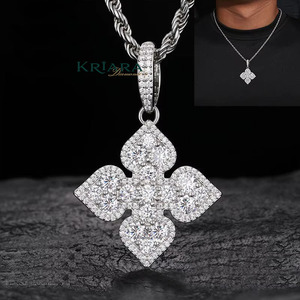 Pendentif Croix Unisexe en Argent 925 Plaqué Rhodium avec Diamant de Laboratoire, Sertissage Pavé, Coupe Ronde Brillante, Charme de Luxe, Cadeau - Product Image 1
