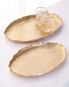 Plateau décoratif en laiton, plat de service classique fait main pour table à manger, restaurant, hôtel, maison, réceptions - Product Image 1