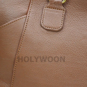 Sac en cuir pour femme de haute qualité personnalisé, sac en cuir véritable imperméable avec deux poignées - Product Image 5