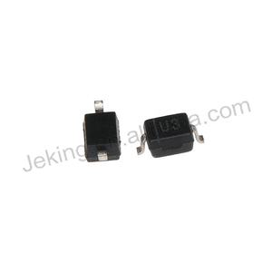 Diodi <span class=keywords><strong>TVS</strong></span> Jeking SOT-323-3, <span class=keywords><strong>Array</strong></span> di Diodi <span class=keywords><strong>TVS</strong></span> a 1 Canale, 3.3V 5.0A 250mW D1213A-01WS-7 - Product Image 2