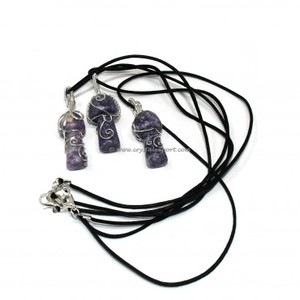 Collar con Colgante de Piedra curativa de cristal de jaspe rojo Feng Shui y estilo religioso técnica pulida colgante de setas y piedras preciosas - Product Image 5