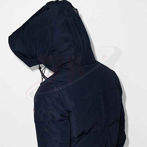 Veste matelassée pour homme, légère et chaude, idéale pour le streetwear décontracté et les activités de plein air, sur mesure. - Product Image 5