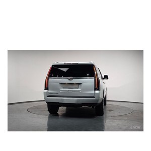 Cadillac Escalade 2020 6.2 Litres Boîte de vitesses automatique 12 800 km Sièges en cuir Caméra arrière Volant à gauche - Product Image 3