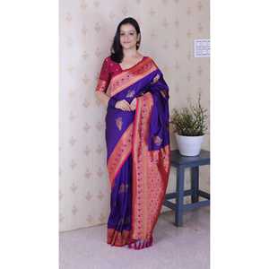 ผ้าไหมสีม่วงนุ่ม บาเนราสี ปักลายยูงทอง ซารีทอแบบอินเดียและปากีสถาน เสื้อผ้าอินเดียและปากีสถาน ผ้าทอชั้นดี 650 กรัม - Product Image 5