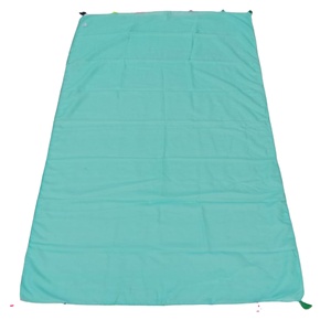 Écharpes pour femmes en viscose teinte unie, design élégant et tendance, couleur et logo personnalisés, usage décontracté, tissu extrêmement doux, au meilleur prix - Product Image 2