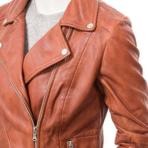 Chaqueta de Cuero para Mujer, Nueva Moda, Corte Entallado, Elegante, de Alta Calidad, Súper Suave y Cómoda para la Temporada de Otoño - Product Image 4