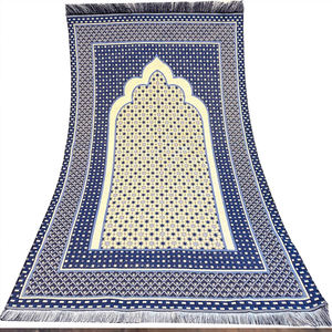 Alfombras de Oración Musulmanas de Nuevo Diseño al por Mayor, Hechas a Máquina con Cuentas, Antideslizantes, de Alta Calidad, Cómodas y Suaves para el Hogar - Product Image 3