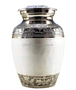 Urne de crémation humaine en aluminium magnifiquement conçue pour adultes offrant élégance, durabilité et confort pendant les cérémonies - Product Image 4