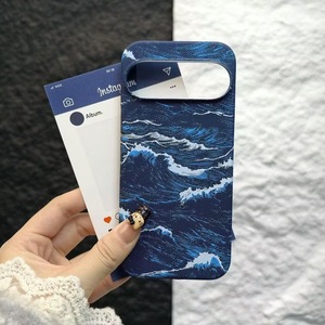 เคสโทรศัพท์ซิลิโคนลายคลื่นสำหรับโทรศัพท์ - Product Image 1