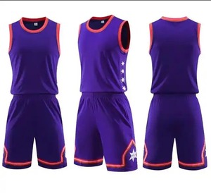 Conjunto de uniforme de baloncesto personalizado por sublimación, camiseta y pantalones cortos, ligeros, transpirables, de secado rápido, ropa deportiva atlética para entrenamiento, similar a [encontrar similar] - Product Image 5