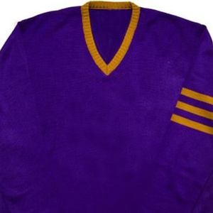 Cardigan en tricot respirant pour la vente en gros, pull uni style universitaire, fraternité grecque, 100% acrylique doux, patchs personnalisés sur le devant, manches longues - Product Image 4