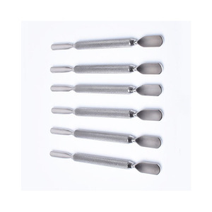 Empujador de Cutículas de Doble Punta, Removedor Profesional de Piel Muerta, Empujador de Cutículas de Acero Inoxidable en Diferentes Colores - Product Image 2