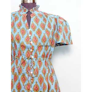 Robe Courte Florale Paisley à Boutons Naturels de Qualité Supérieure pour Femme 100% Coton, Tenue de Plage Confortable et Élégante - Product Image 3