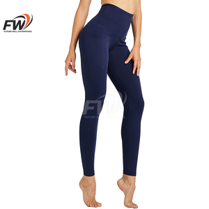 Legging de yoga taille haute personnalisé avec logo, coupe droite et large, pour l'entraînement et le fitness, avec bas évasé, grande taille pour femme - Product Image 1