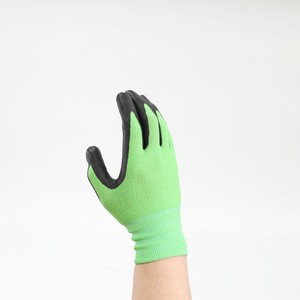 Guantes de trabajo avanzados diseñados para una durabilidad superior, ajuste cómodo y rendimiento confiable en aplicaciones de trabajo pesado. - Product Image 3