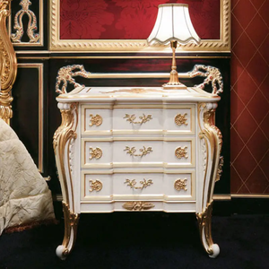 Juego de Dormitorio de Lujo Europeo en Madera de Caoba Maciza Dorada, Tamaño King, con Mesitas de Noche y Tocador, para Uso en Villas y Hoteles, Personalizable - Product Image 6