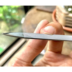 Lime à ongles double face en émeri de qualité supérieure, outil de manucure pour les soins des ongles des mains et des pieds, grain 180, durable et de haute qualité - Product Image 5