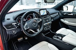 Mercedes-AMG GLE43 Coupé 2019 Usado en Excelentes Condiciones - Product Image 5
