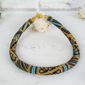 Collar de Ganchillo con Cuentas de Semillas y Diseño Geométrico Patchwork para Mujer, Estilo Gótico Bruja, Chapado en Oro Sólido de 14K y Rodio, Gargantilla de Destaque, Regalo - Product Image 1