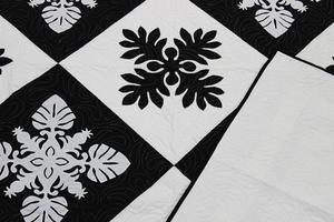 Couvre-lits hawaïens vintage élégants et faits main, 100 % coton, écologiques, brodés, rafraîchissants, toutes saisons, taille personnalisée - Product Image 3