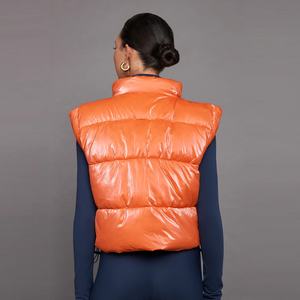 Gilet bouffant en toile moderne sans manches, étanche, fermeture éclair, col montant, logo avant, décontracté, durable, parfait, évasé, toute tenue unisexe - Product Image 3