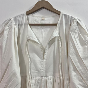 Mini-robe formelle en coton 100% naturel, imprimé floral dessiné à la main, faite à la main, écologique, col en V, manches 3/4, ourlet à volants en dentelle, lavable - Product Image 2