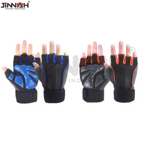 Gants de musculation demi-doigts personnalisables avec logo pour hommes – Disponibles en gros pour l'entraînement et le fitness – Gants de fitness OEM - Product Image 6