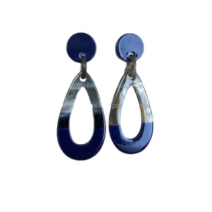 Collier Bijoux Dans Collier Inde Toutes Les Couleurs Fabricant Dernière Conception Boucle D'oreille Pour Femme Boucle D'oreille Corne Bijoux PAR WONDEROVERSEAS - Product Image 1