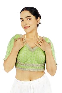Blouse Courte Sans Manches en Brocart Vert Soie-Shreya Brodé, Vêtement Féminin Idéal pour les Festivals - Product Image 2