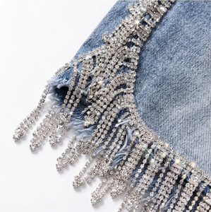 Shorts en jean délavé taille haute pour femme avec franges à pampilles, coupe asymétrique, style décontracté d'été - Product Image 2