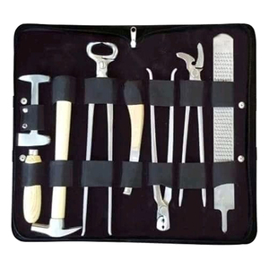 Kit d'outils de fermeur professionnel de qualité supérieure réutilisable pour le toilettage des chèvres/vaches, les bottes de sablage équine et l'instrumentation vétérinaire - Product Image 4