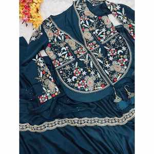 ชุดคลุมคางแฟชั่นพร้อมเสื้อแจ็กเก็ตใส่ทำงานปักลายสีเขียวเข้ม - Product Image 3