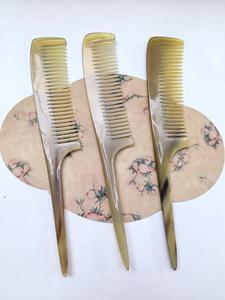 Peine Desenredante de Dientes Anchos Hecho a Mano con Cuerno de Búfalo Natural, Ecológico, Antiestático, Herramienta de Aseo Unisex, Regalo Premium - Product Image 2