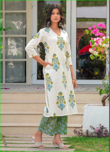 Ensemble Kurta A-Line blanc et vert Gulnaar - Product Image 6
