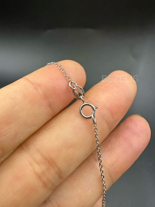 Collar con Colgante Solitario de Lujo en Oro Amarillo de 18K con Diamante Cultivado en Laboratorio de Corte Marquesa y Engaste de Bisel, con Certificación de Sustentabilidad - Product Image 3