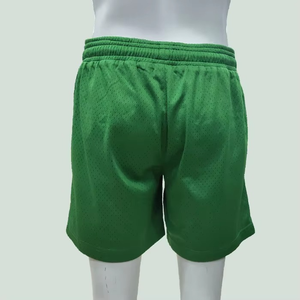 กางเกงขาสั้นออกกำลังกายผ้าโพลีเอสเตอร์ตาข่ายสำหรับผู้ชาย สีเขียว ระบายอากาศได้ดี สไตล์ลำลอง สำหรับยิม รับผลิตแบบ OEM ODM ขายส่งจากโรงงาน - Product Image 5