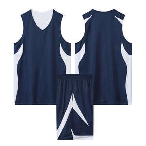 Uniformes de basket-ball personnalisés double face, maillot et short réversibles sublimés, vêtements de sport en polyester respirant - Product Image 3