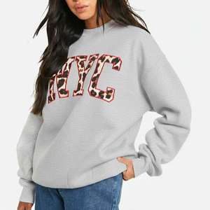 เสื้อสเวตเชิ้ตคอกลมโอเวอร์ไซส์สำหรับผู้หญิง NYC สีเทา พิมพ์ลายตัวอักษร ผ้าคอตตอนผสม ถักทอ สวมใส่สบายๆ ในฤดูใบไม้ร่วง - Product Image 6