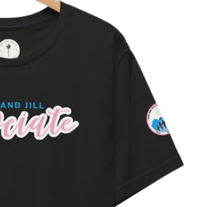 T-shirt graphique noir en coton doux à col rond et manches courtes – Vêtement décontracté et tendance pour le quotidien - Product Image 3