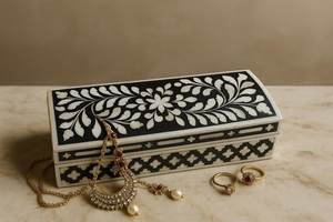 Elegant MDF Resin Jewelry Box Featuring Decorative Resin Artwork and Spacious Interior for Daily Jewelry Organization - Product Image 1