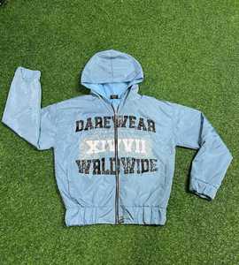 Sweat à capuche oversize streetwear en molleton de coton épais noir délavé, imprimé graphique crâne flamboyant rose de haute qualité, vente en gros - Product Image 4