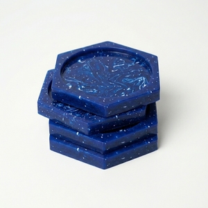 Sous-verre hexagonal moderne en plastique PE écologique, protection thermique, réutilisable, durable, léger, lavable, facile à utiliser, diamètre 10 cm - Product Image 3