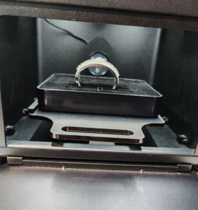 Trusure Median machine is designed to detect natural diamonds labgrown diamonds CVD HPHT - Product Image 3