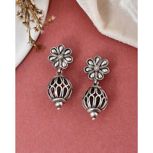 Meera Jaipur Iraj <b>Fine</b> <b>Dangle</b> Silver <b>Earrings</b> - Product Image 4