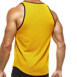 Camiseta sin mangas Alpha para hombre, ropa de gimnasio, corte atlético, tela transpirable, chaleco deportivo elegante para entrenamiento. - Product Image 3