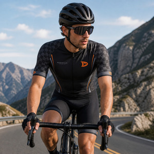 Fabricante de Maillots de Ciclismo Retro Y2K Personalizados, Camiseta de Ciclismo de Alto Rendimiento con Mangas a Cuadros - Product Image 6