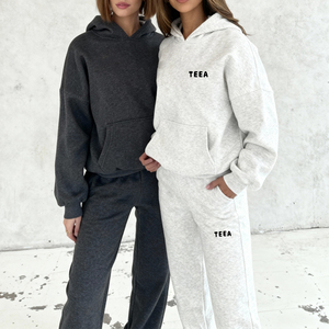 Sweat à capuche et short surdimensionnés personnalisés pour femme, en molleton polyester/coton thermique épais 500 GSM 350 GSM, brodés - Product Image 2