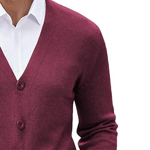 Suéter de Punto de Algodón para Hombre, Estilo Casual, Color Borgoña, Cuello en V, Manga Larga, Cierre de Botones, Corte Regular, para Otoño - Product Image 3