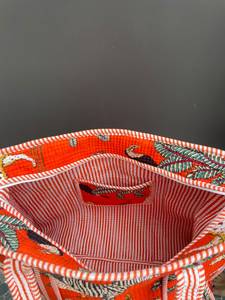 Bolsos tote de algodón Kantha acolchados para mujer, bolsos de hombro con cierre abierto, lote al por mayor con forro de tela y dos asas. - Product Image 5
